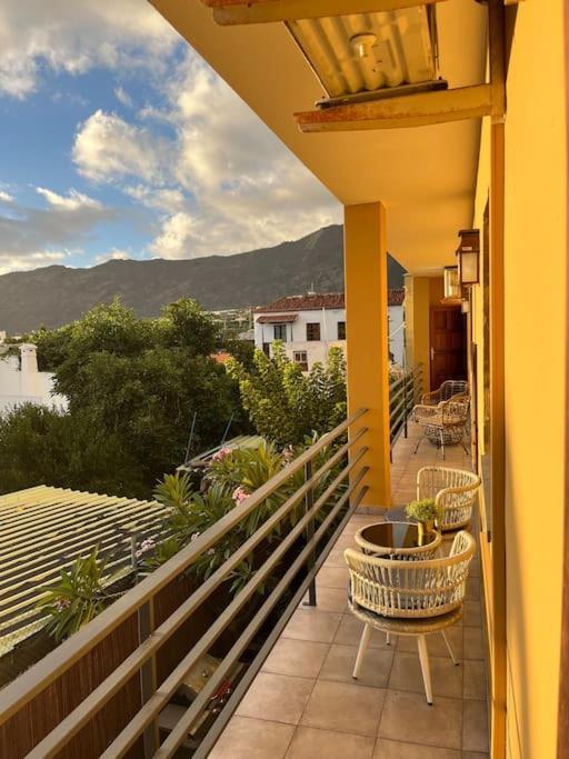 Villa Casa Con Piscina En El Centro Los Llanos De Aridane Exterior foto